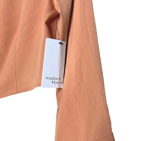Madison & Berkeley Cropped Long Sleeved Button Down Shirt, Orange Fall Top - Picture 4 of 5